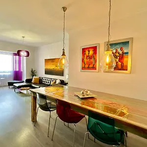 Pensión Hostiguest Coliving Leon Y Castillo España